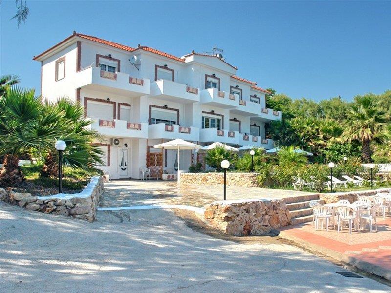 Villa Pouloudia Vatera Exterior photo