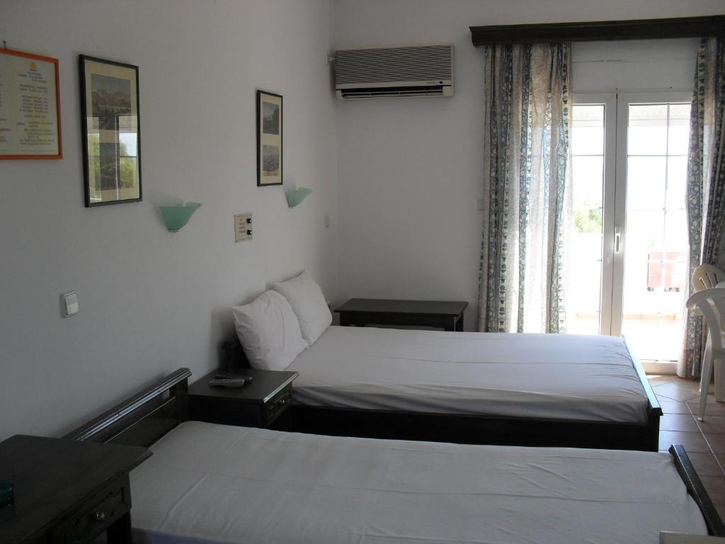 Villa Pouloudia Vatera Room photo