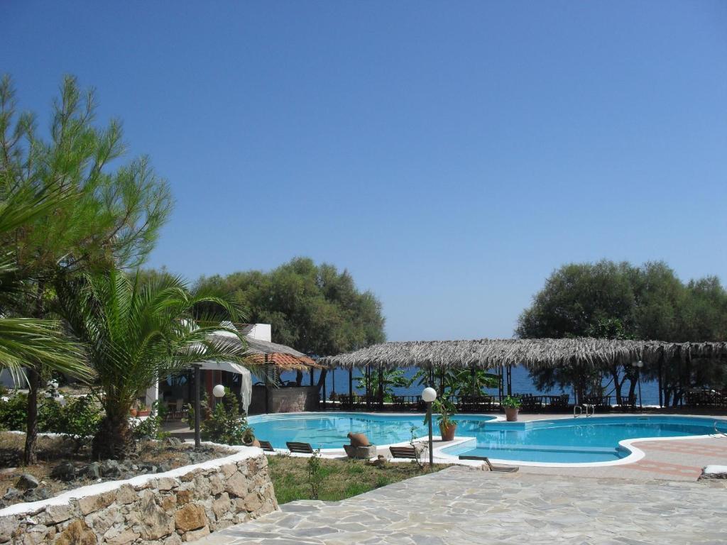 Villa Pouloudia Vatera Exterior photo